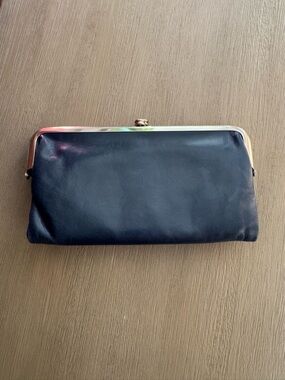 Navy Leather HOBO “Lauren” Clutch Wallet EUC